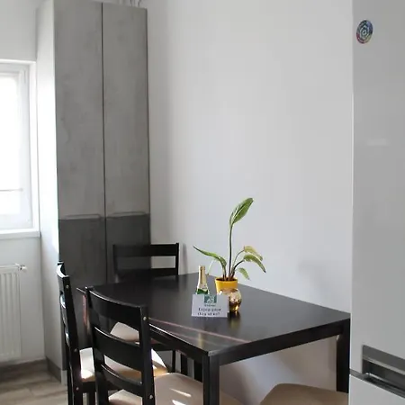 Green Apartment